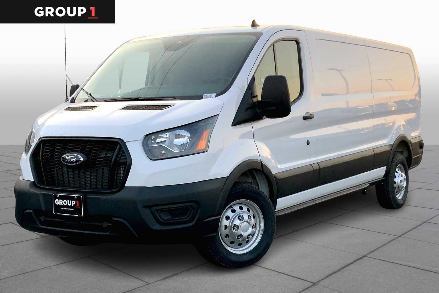 2025 Ford Transit Van Base's photo