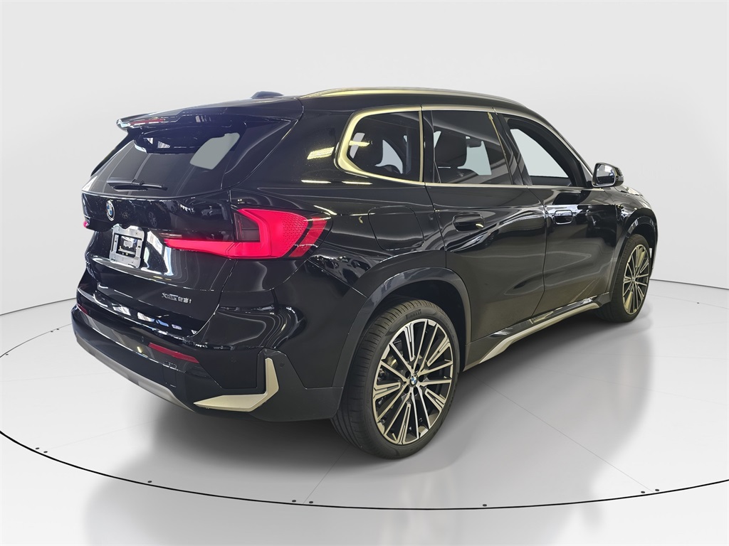2026 Bmw X1 XDrive28i photo 3