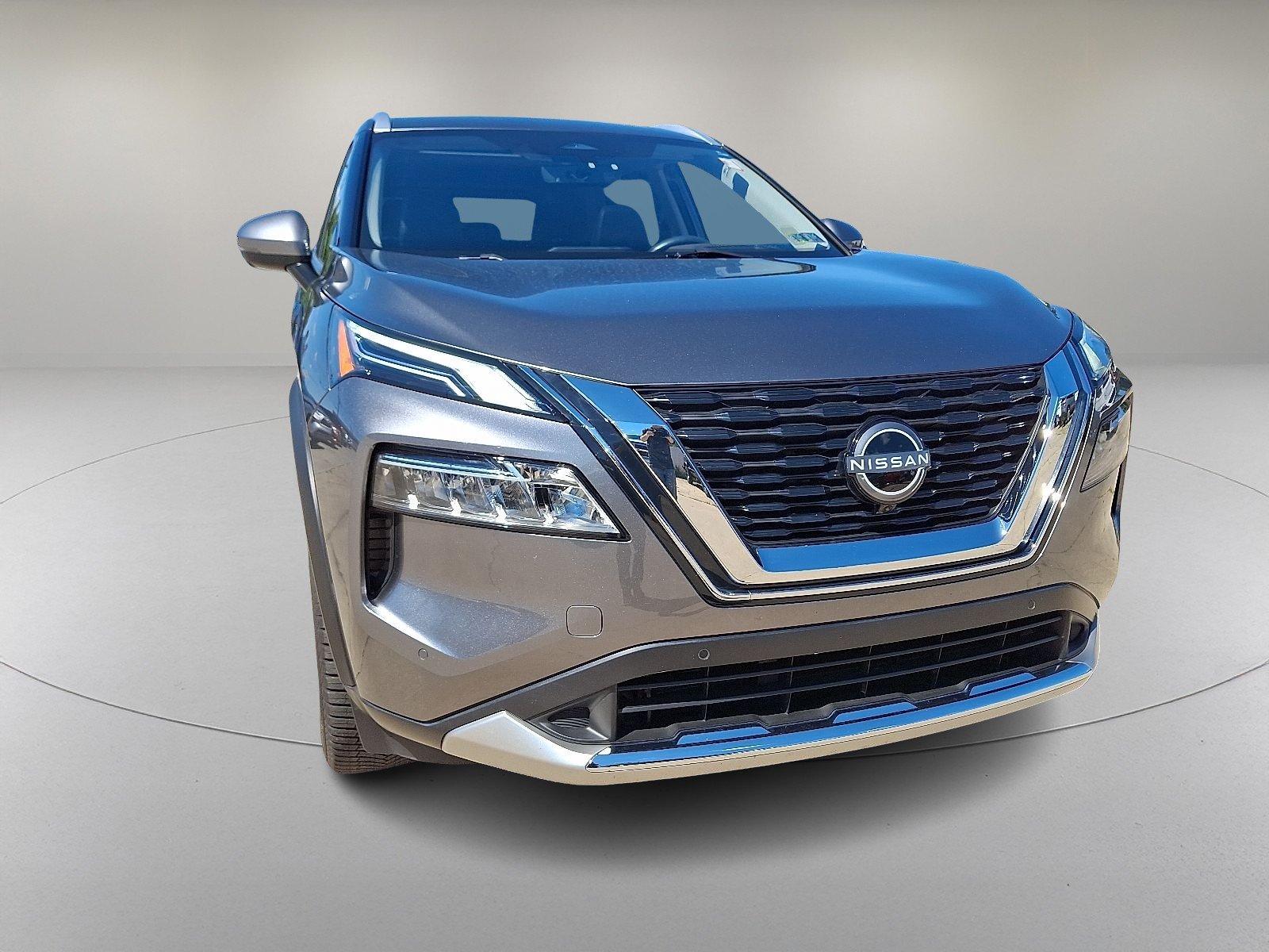 2023 Nissan Rogue Platinum AWD photo 2