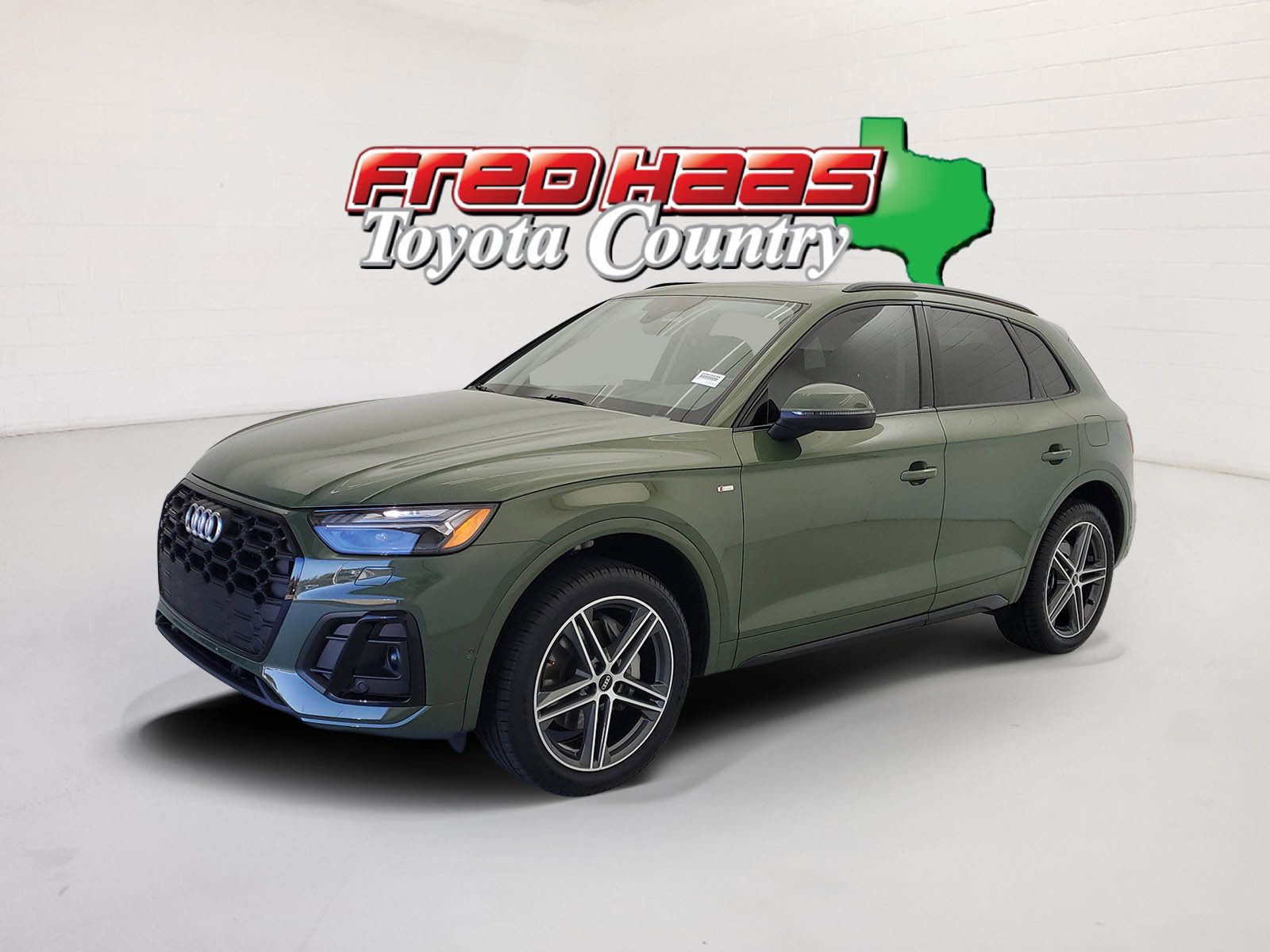 2022 Audi Q5 Prestige's photo