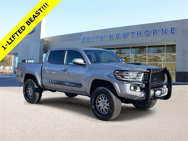2021 Toyota Tacoma TRD Sport's photo
