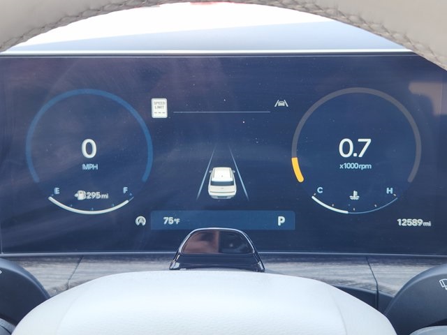 2024 Hyundai Santa Fe Limited photo 12
