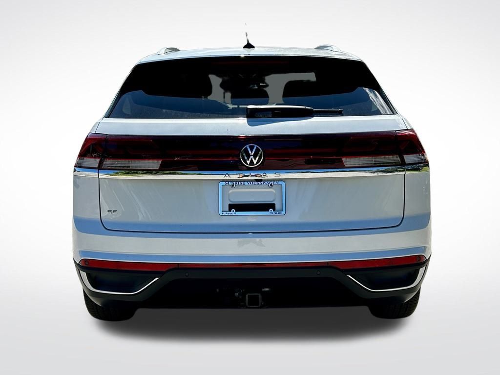 2026 Volkswagen Atlas Cross Sport SE Technology photo 3