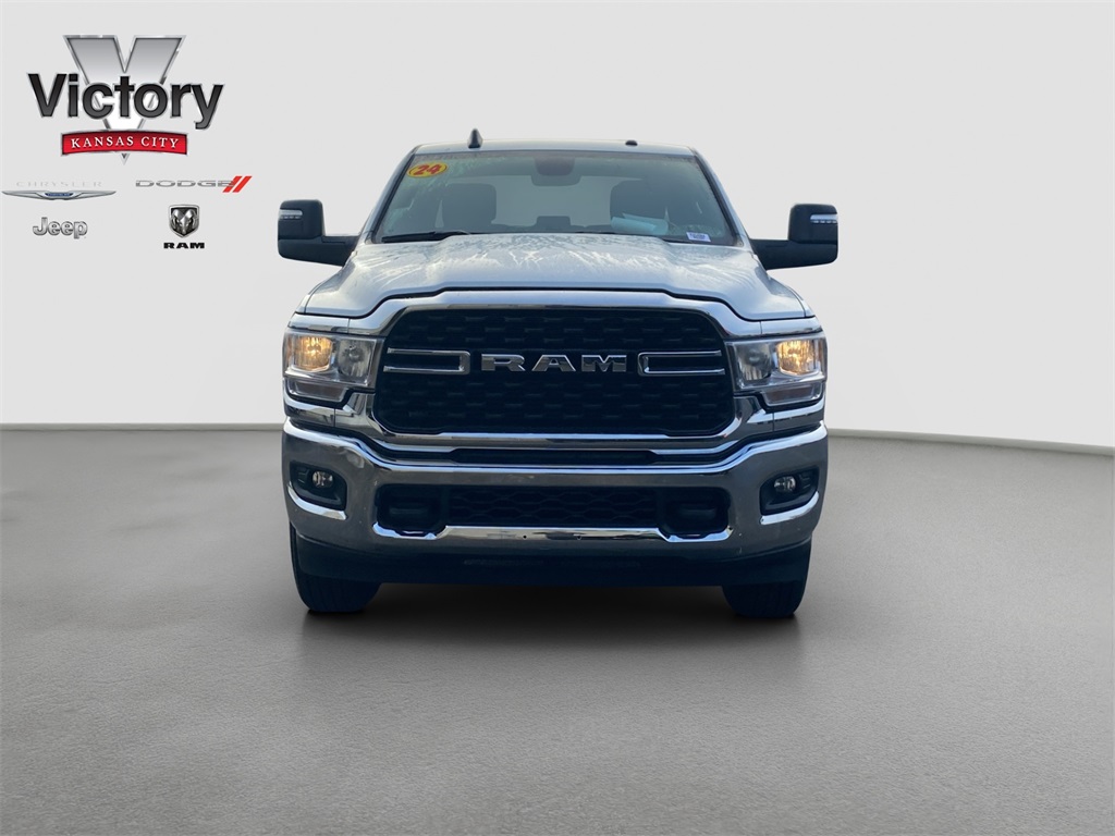 Used 2024 RAM Ram 2500 Pickup Big Horn with VIN 3C6UR5DJ3RG354084 for sale in Kansas City