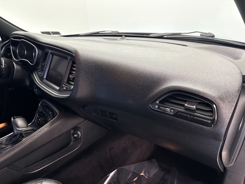 2018 Dodge Challenger GT photo 13