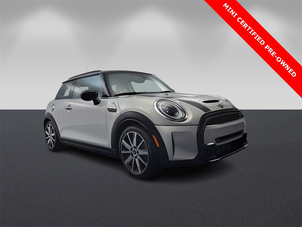 2023 MINI 3 Door