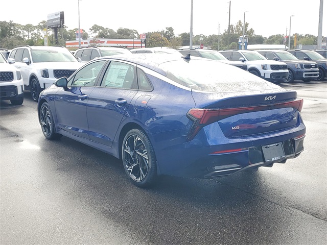 2026 Kia K5 GT-Line photo 4