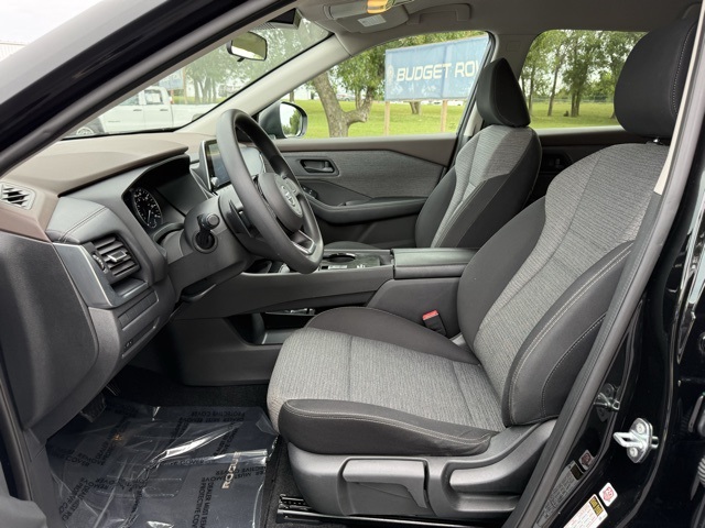2021 Nissan Rogue S photo 15