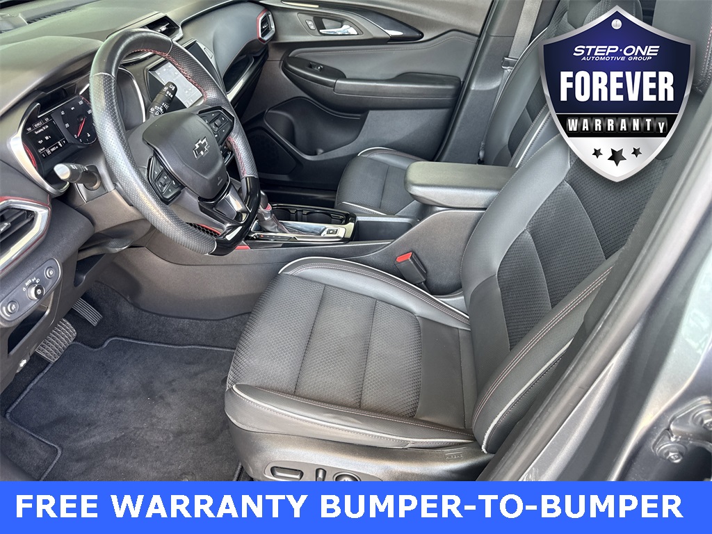 2022 Chevrolet Trailblazer RS photo 2