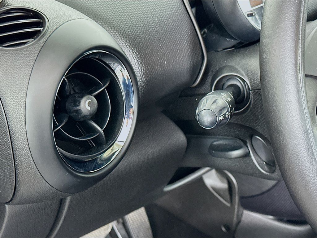 2013 Mini Countryman photo 10