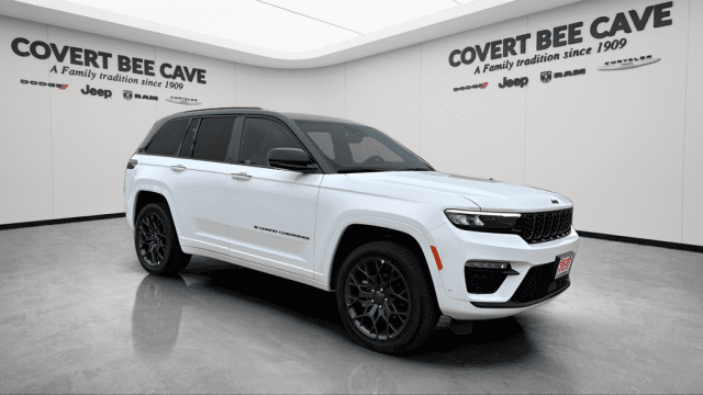 2025 Jeep Grand Cherokee Summit's photo