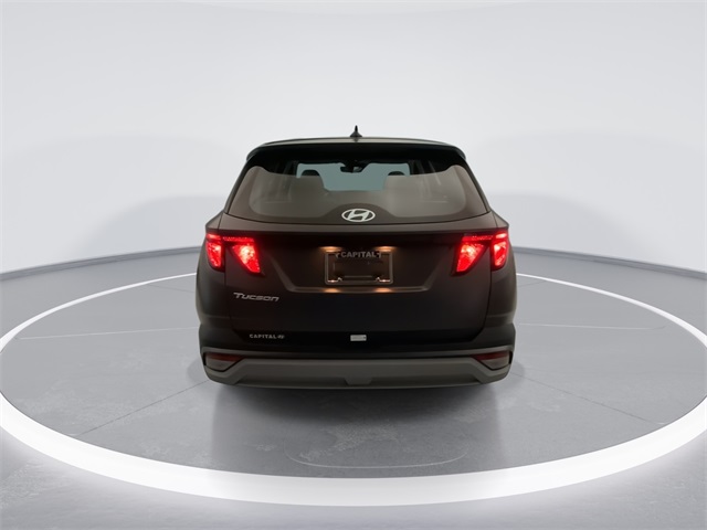 2025 Hyundai Tucson SE photo 3
