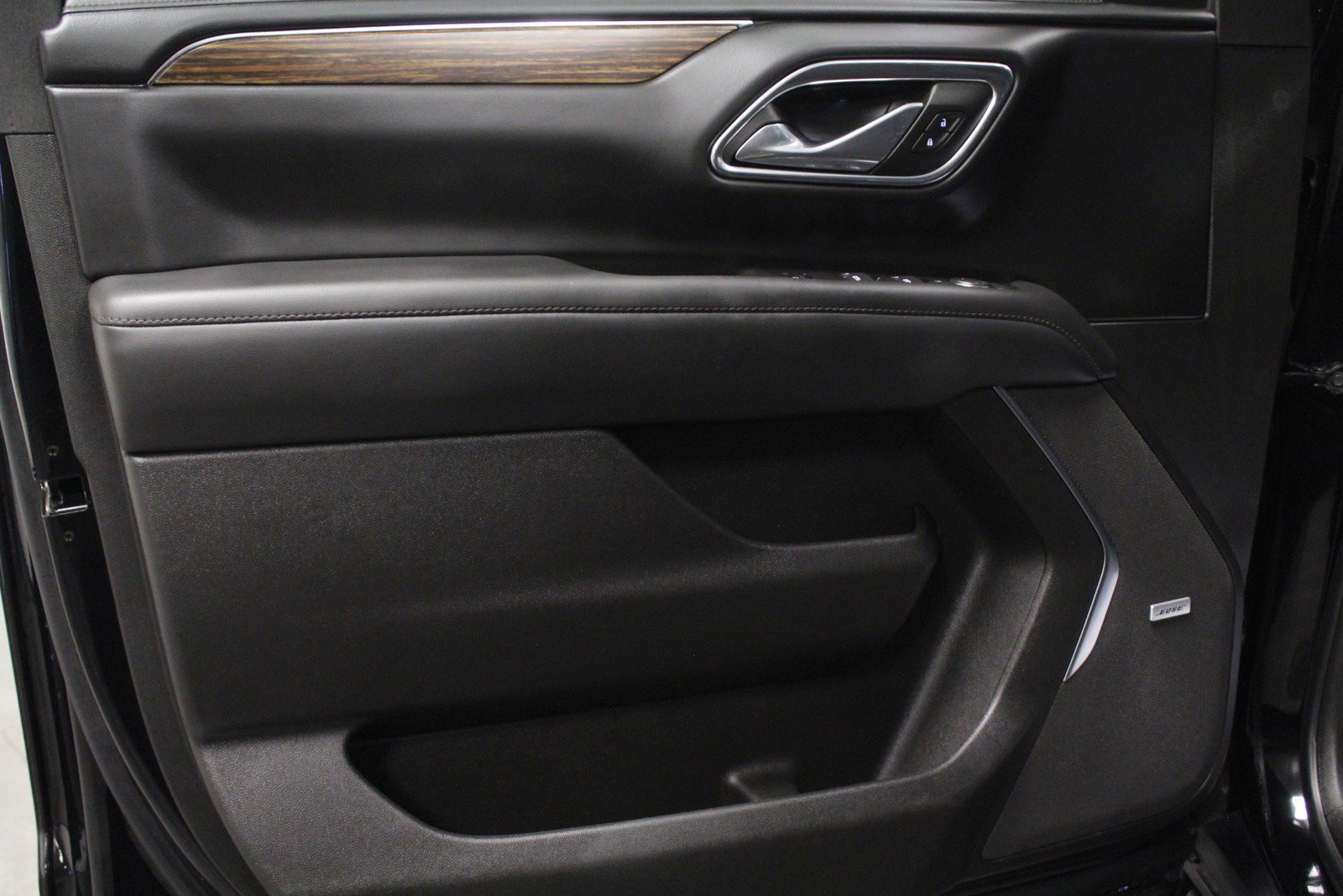 Used 2023 Black Chevrolet High Country image 11