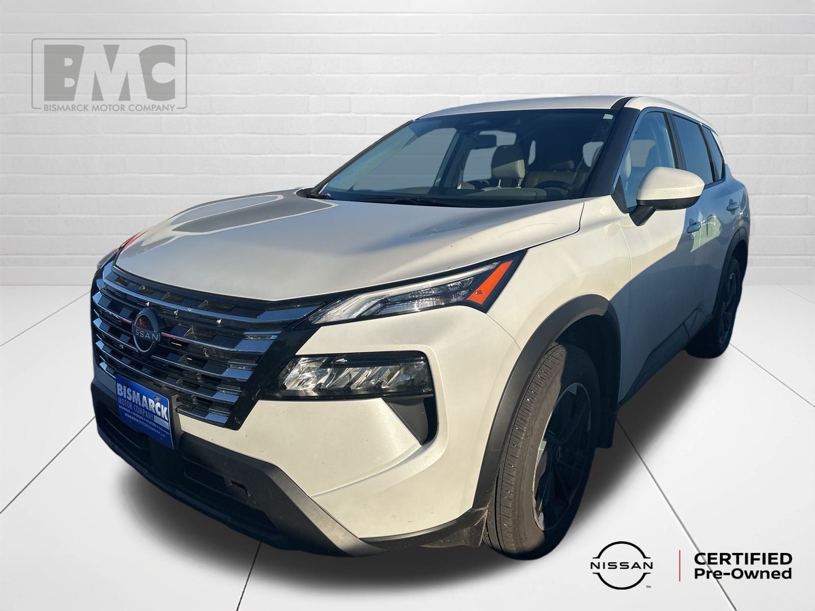 2025 Nissan Rogue SV's photo