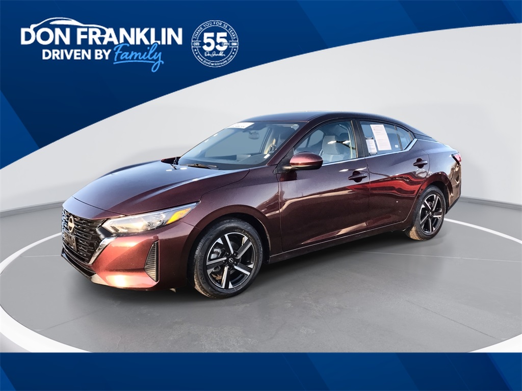 2024 Nissan Sentra SV's photo