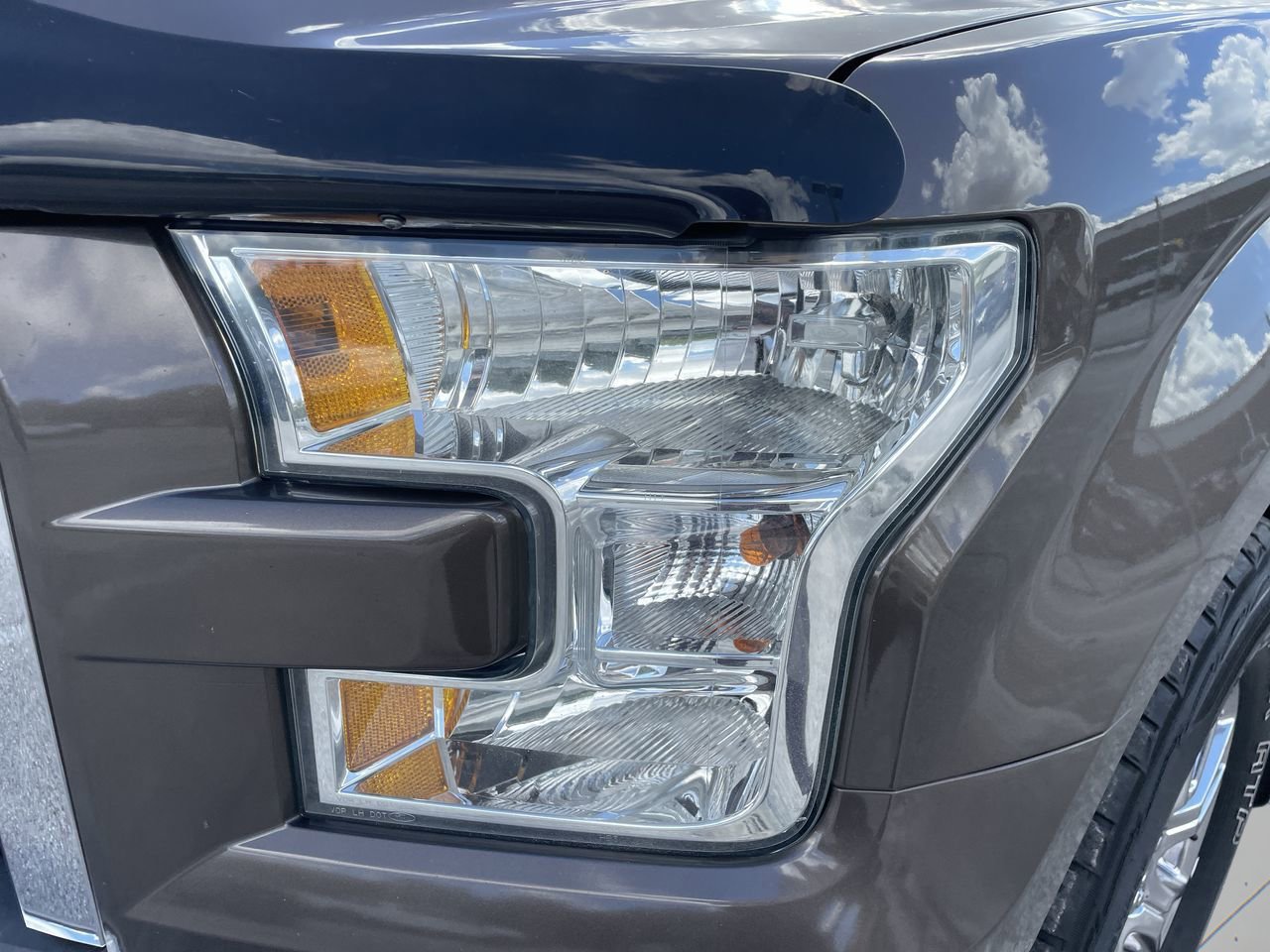 2015 Ford F-150 XLT photo 5