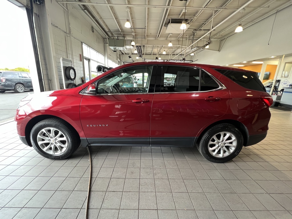 2019 Chevrolet Equinox LT photo 5