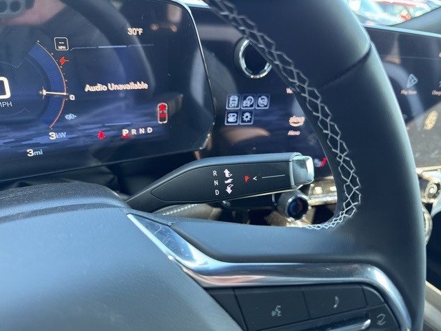 2025 Chevrolet Blazer EV 2LT photo 17