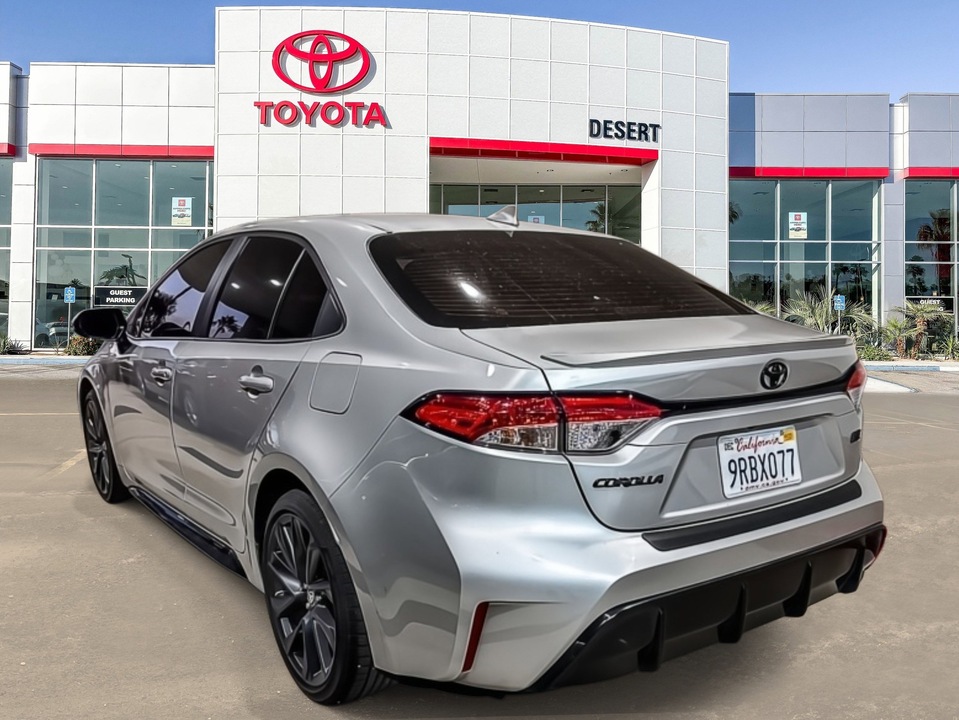 2025 Toyota Corolla SE photo 3