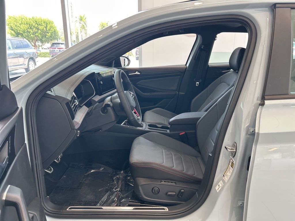 2025 Volkswagen Jetta GLI 2.0T Autobahn photo 9