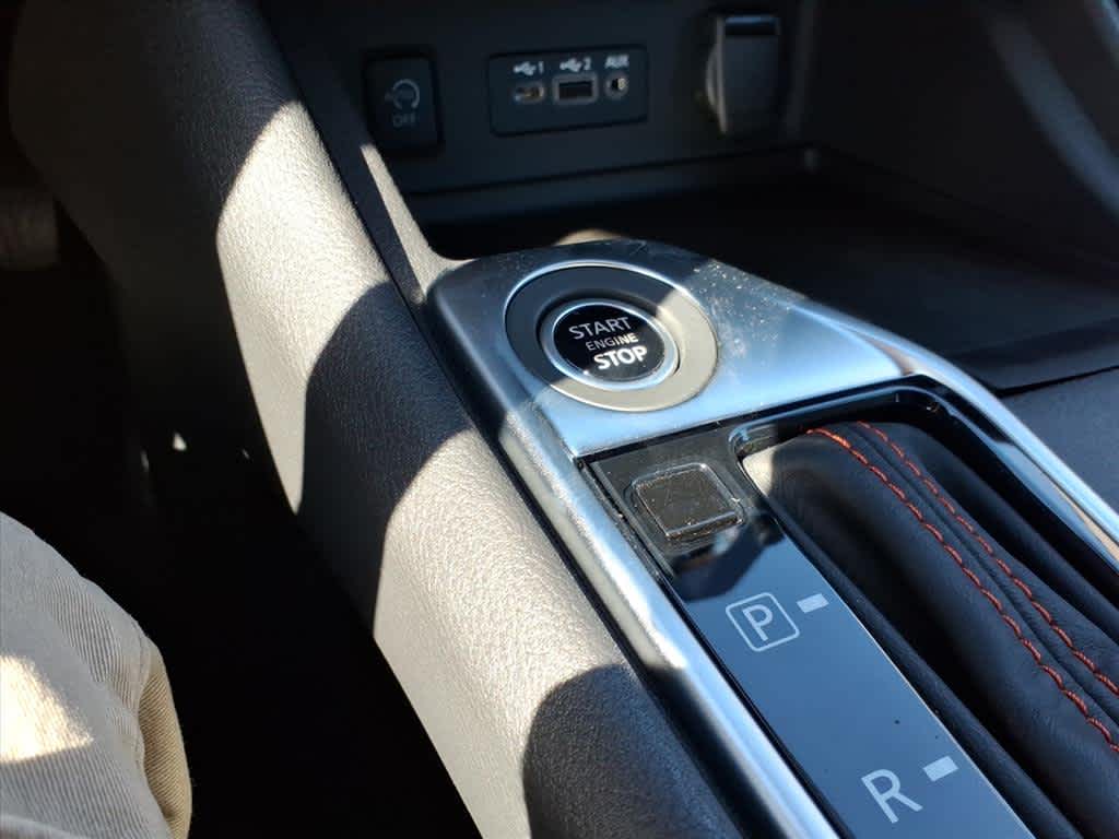 2025 Nissan Sentra SR Midnight Edition photo 8