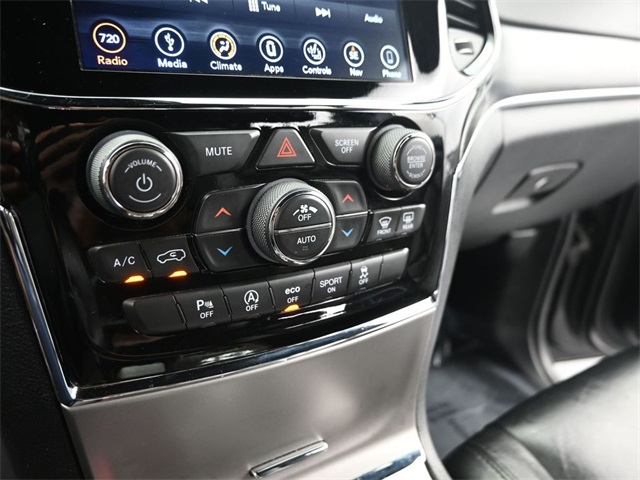 2019 Jeep Grand Cherokee Limited photo 9