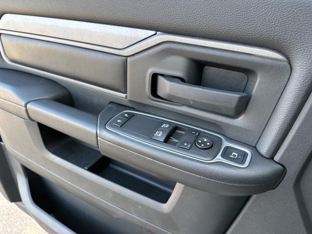 2023 Ram 4500 Tradesman photo 18