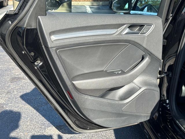 2017 Audi A3 2.0T Premium Plus photo 9