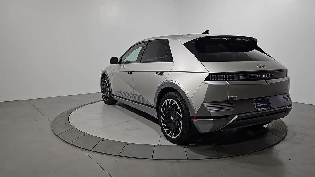 2024 Hyundai Ioniq 5 Limited photo 3