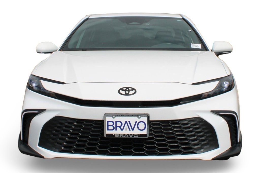 2025 Toyota Camry LE photo 2