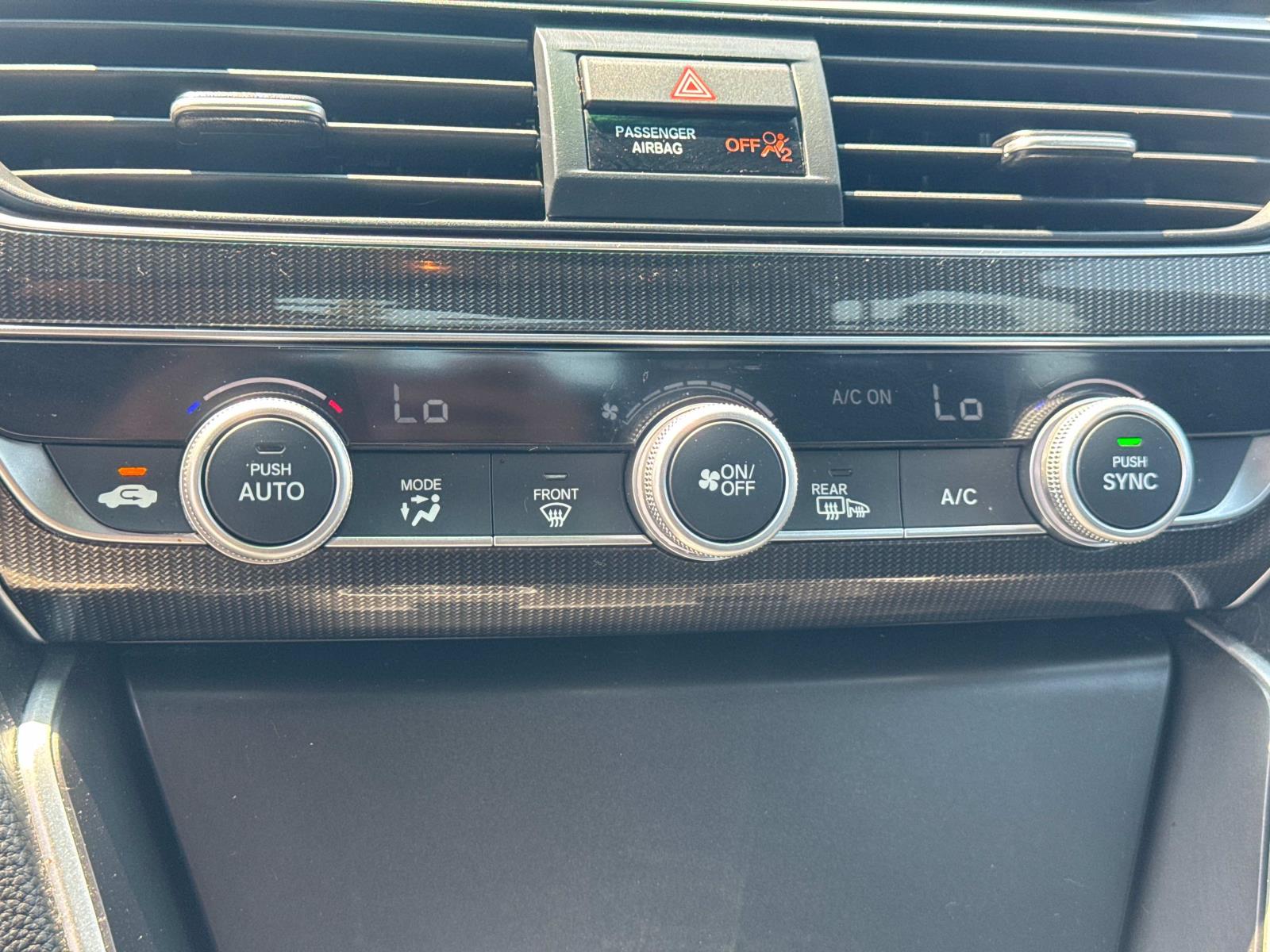2022 Honda Accord Hybrid Sport photo 12
