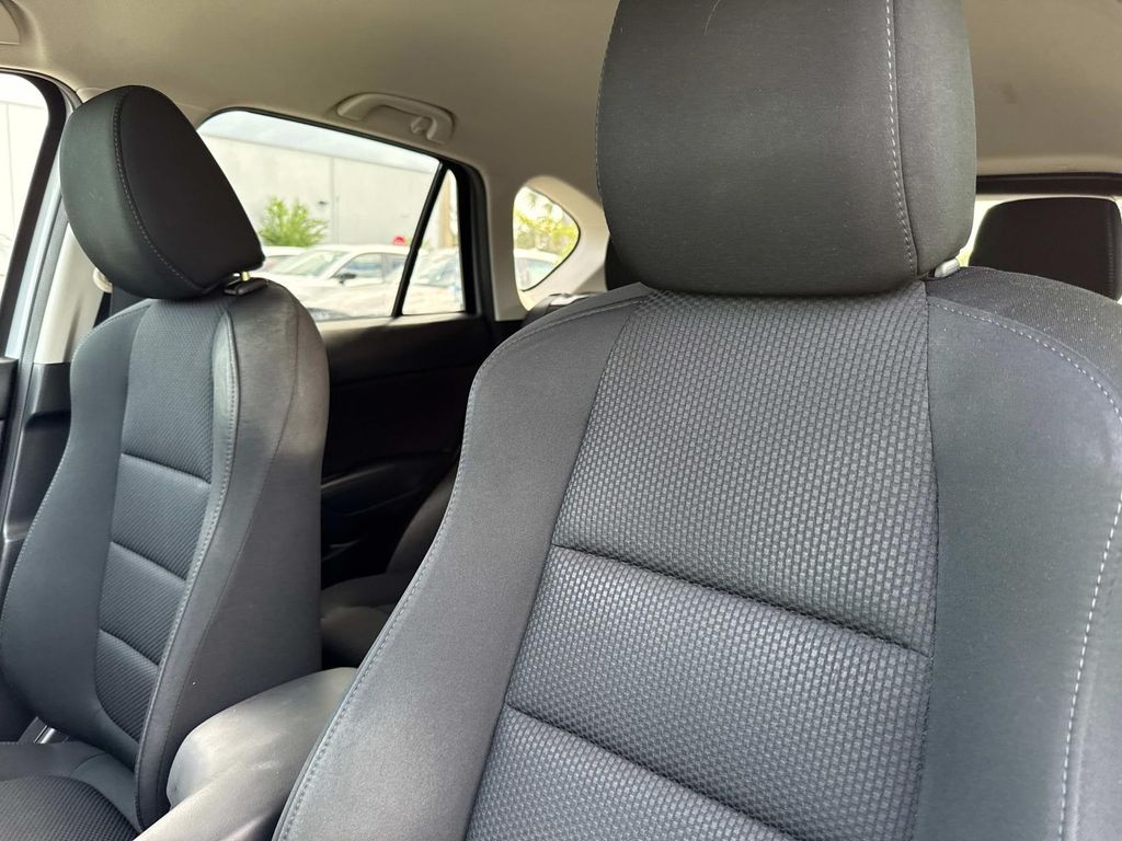 2016 Mazda CX-5 Touring photo 21