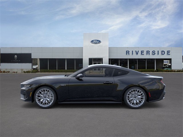 2025 Ford Mustang GT Premium photo 3