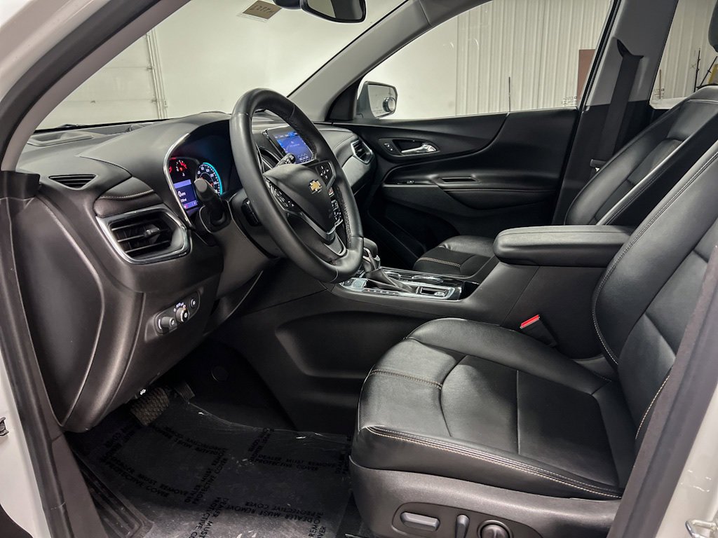 2023 Chevrolet Equinox Premier photo 8