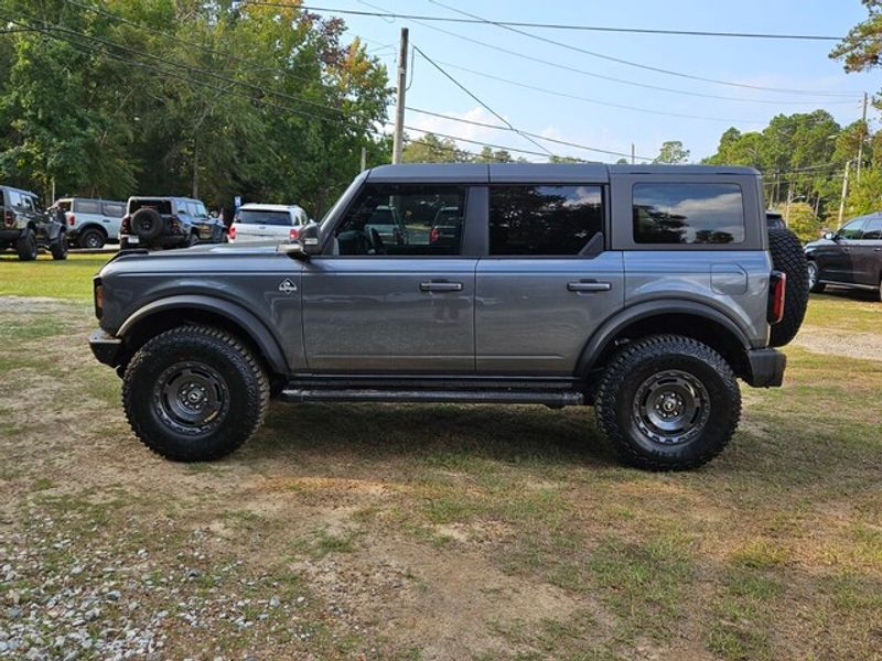2024 Ford Bronco Outer Banks photo 4