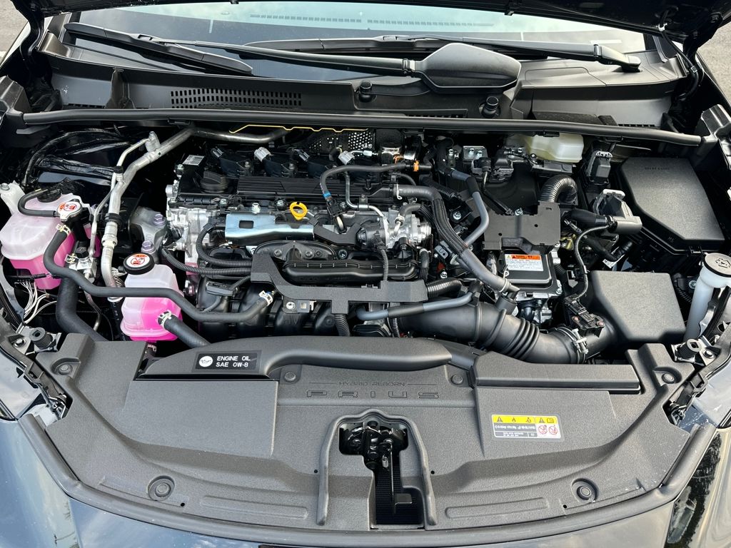 2026 Toyota Prius LE photo 27
