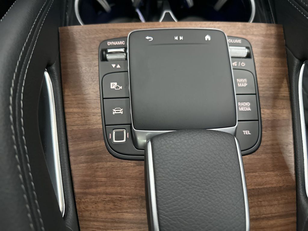 2025 Mercedes Benz GLE 350 4MATIC photo 11