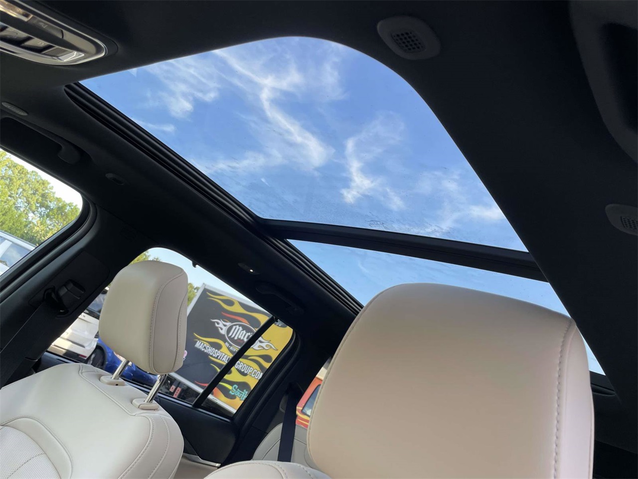 2025 Jeep Grand Cherokee Limited photo 16