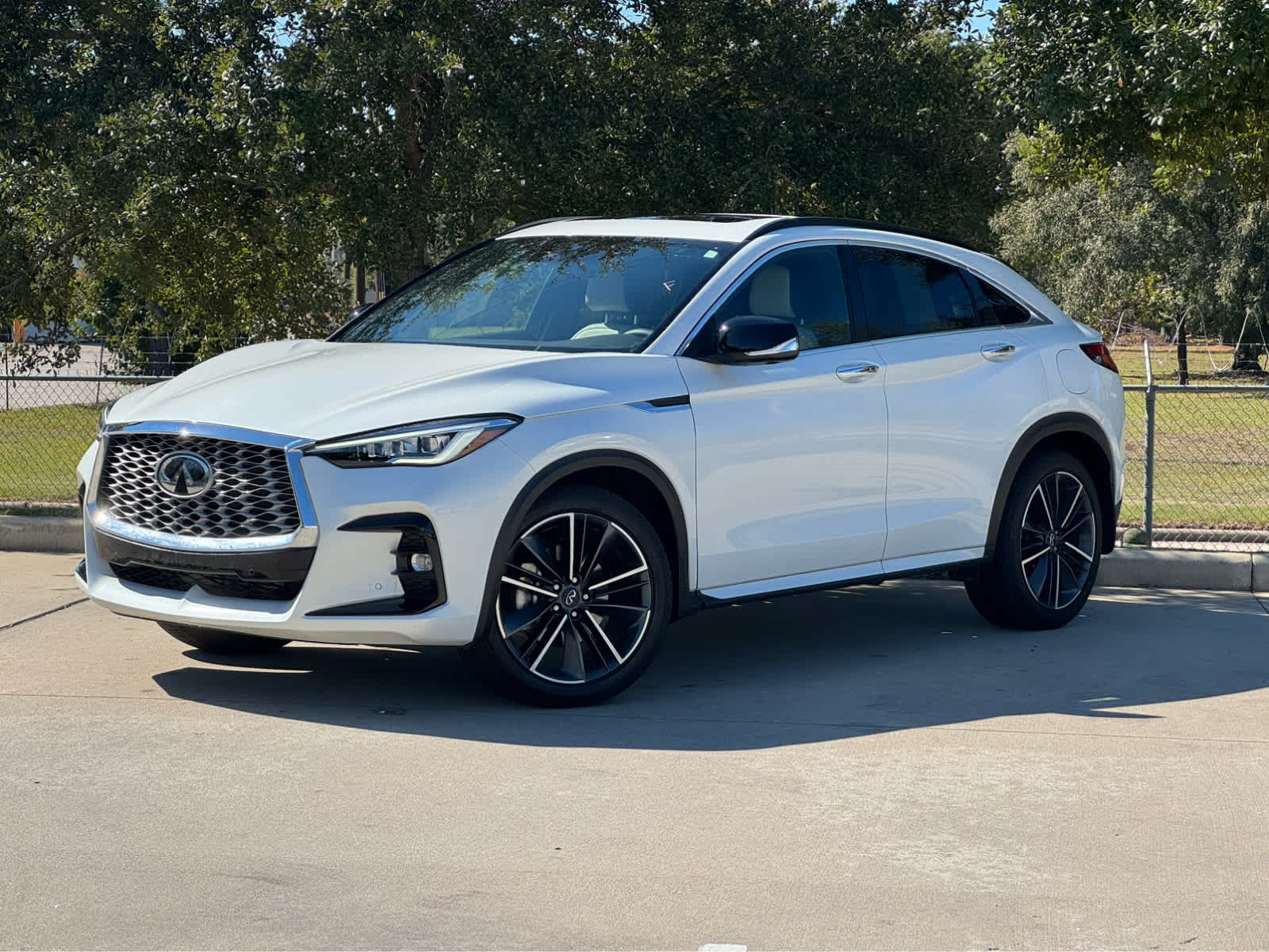 2025 INFINITI QX55 Essential's photo