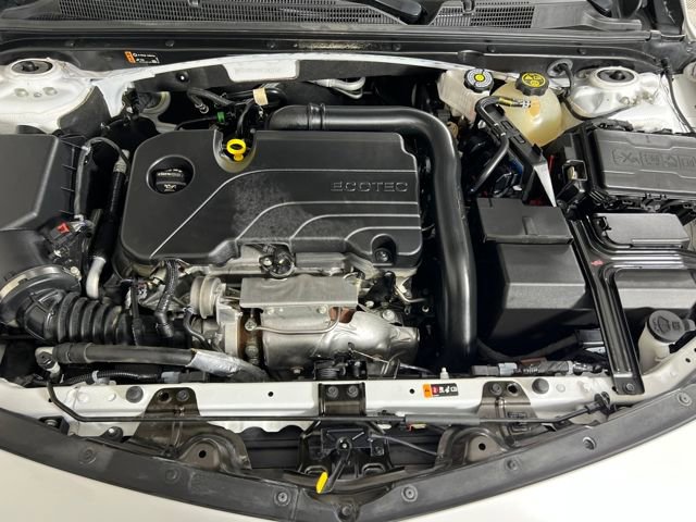 2023 Chevrolet Malibu 1LT photo 14