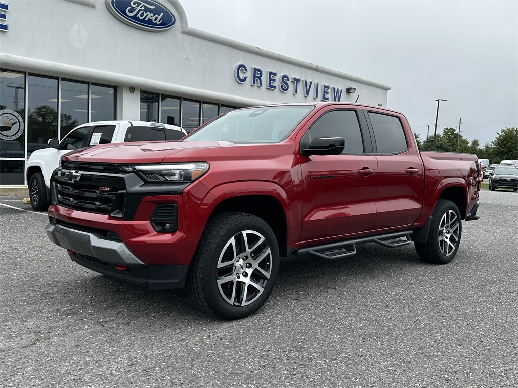 2023 Chevrolet Colorado Z71 photo 3