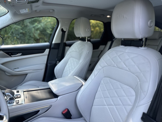 2022 Jaguar F-PACE P250 S photo 13