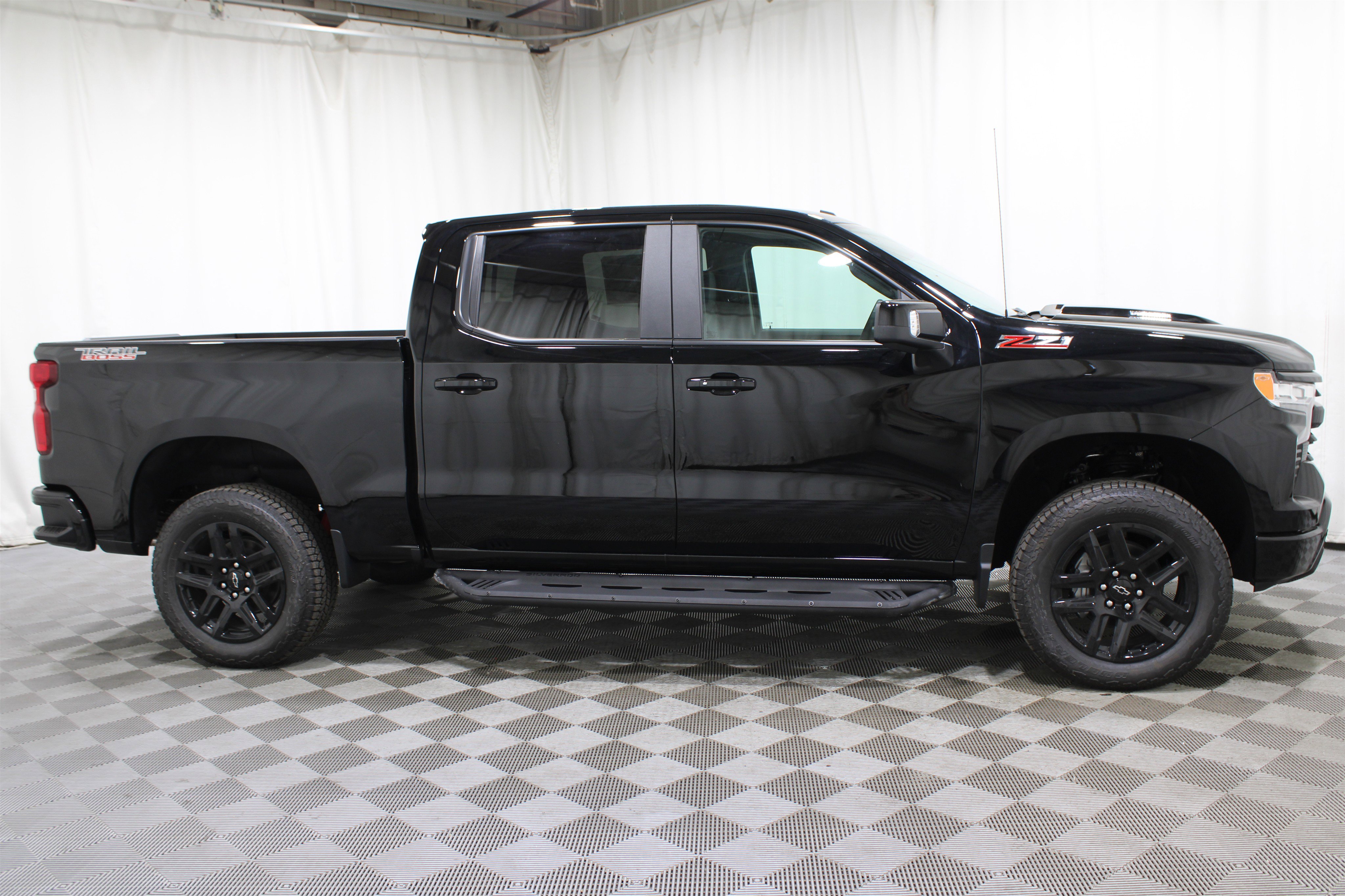 2026 Chevrolet Silverado 1500 LT Trail Boss photo 15