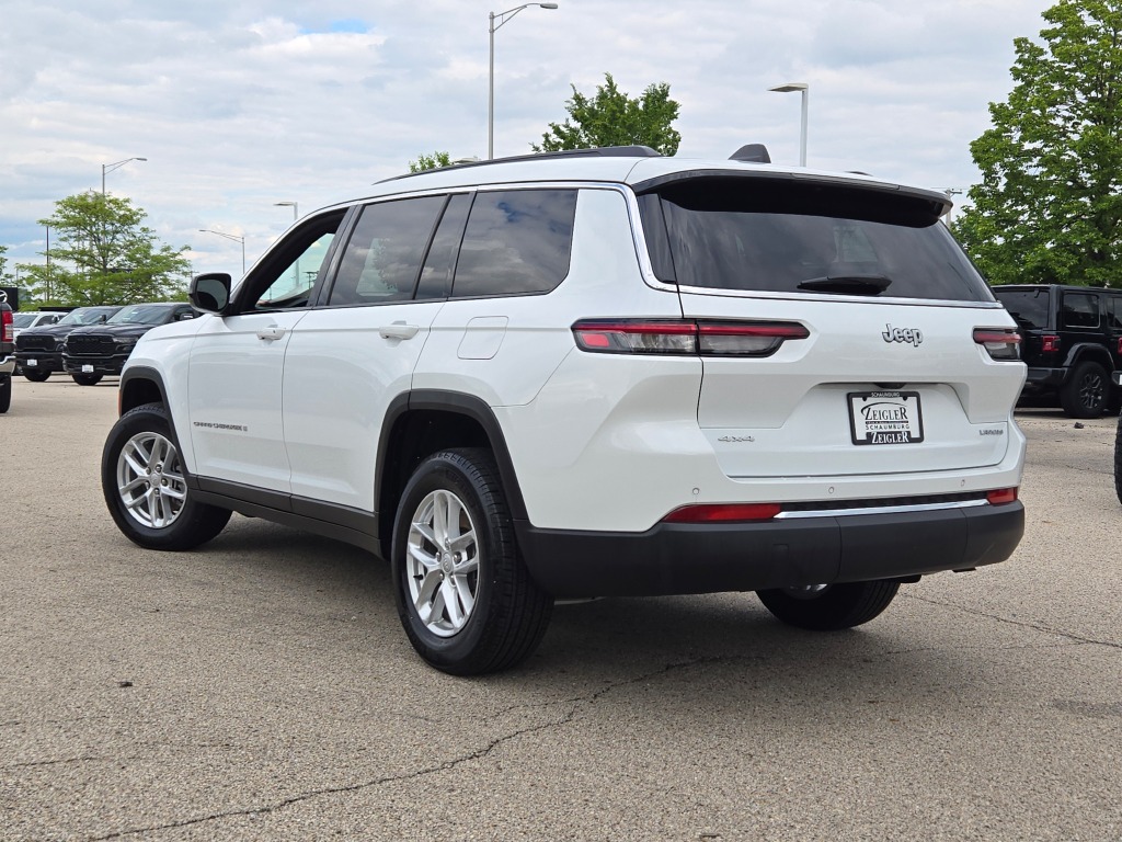2024 Jeep Grand Cherokee Laredo photo 16