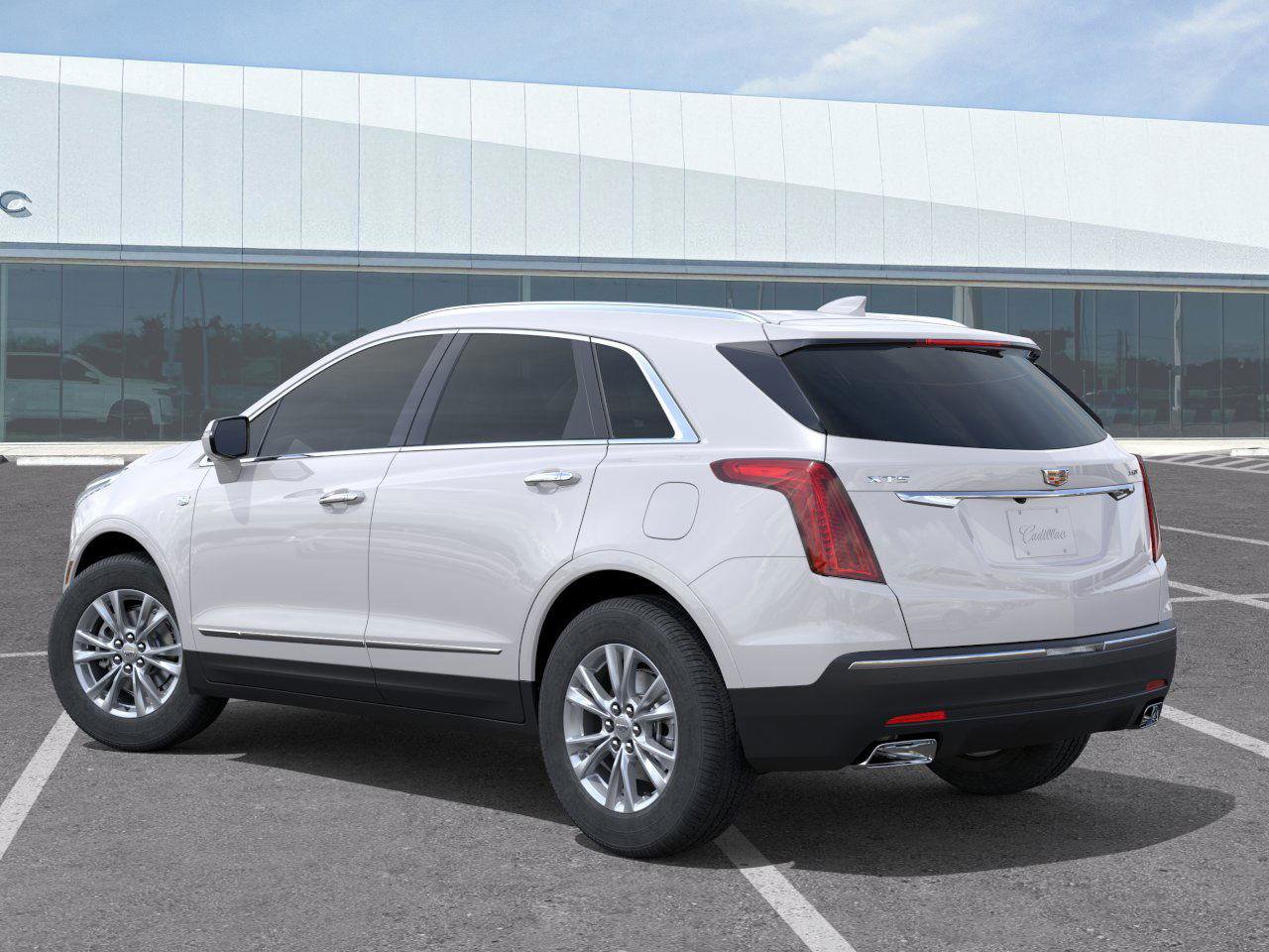 2025 Cadillac XT5 Luxury photo 3