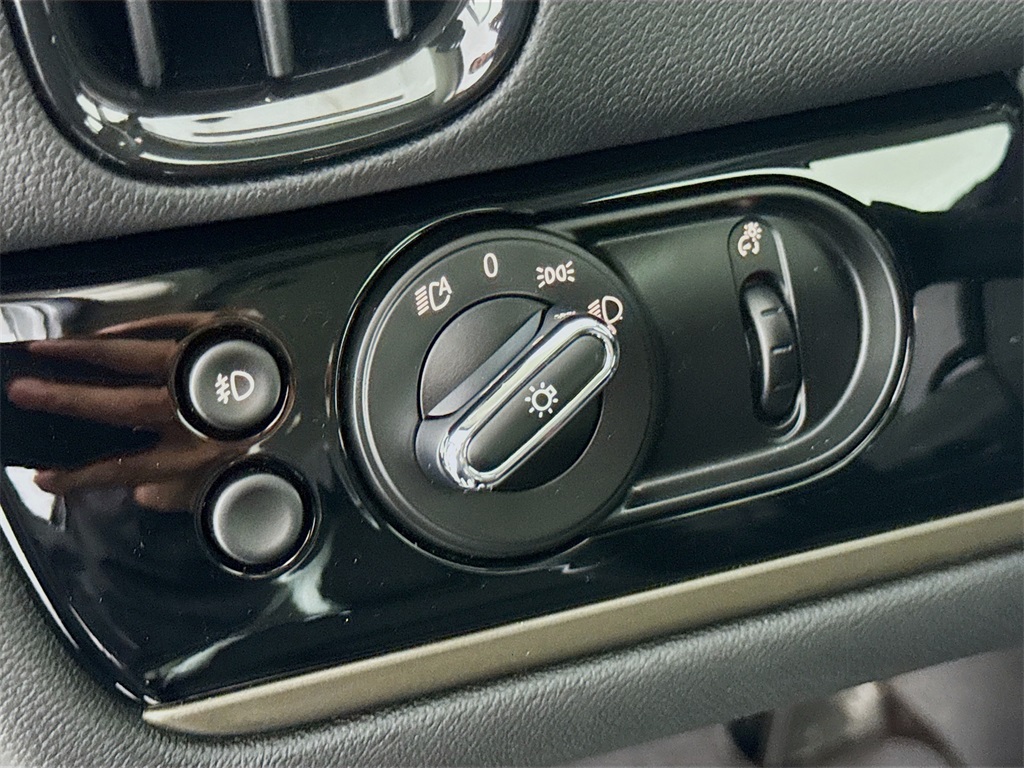 2023 Mini Cooper S ALL4 photo 10