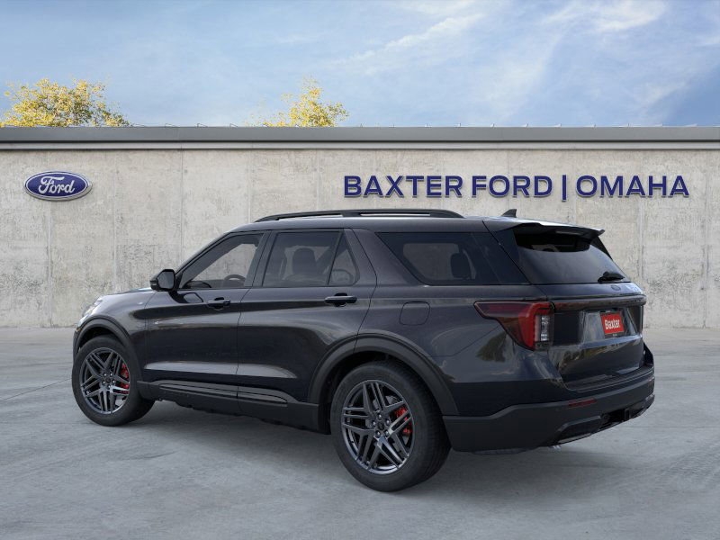 2025 Ford Explorer ST-Line photo 14