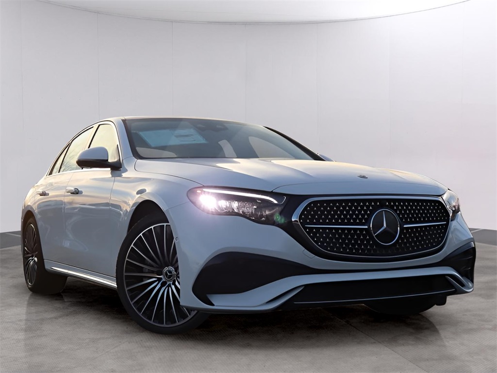 2026 Mercedes-Benz E-Class E450's photo