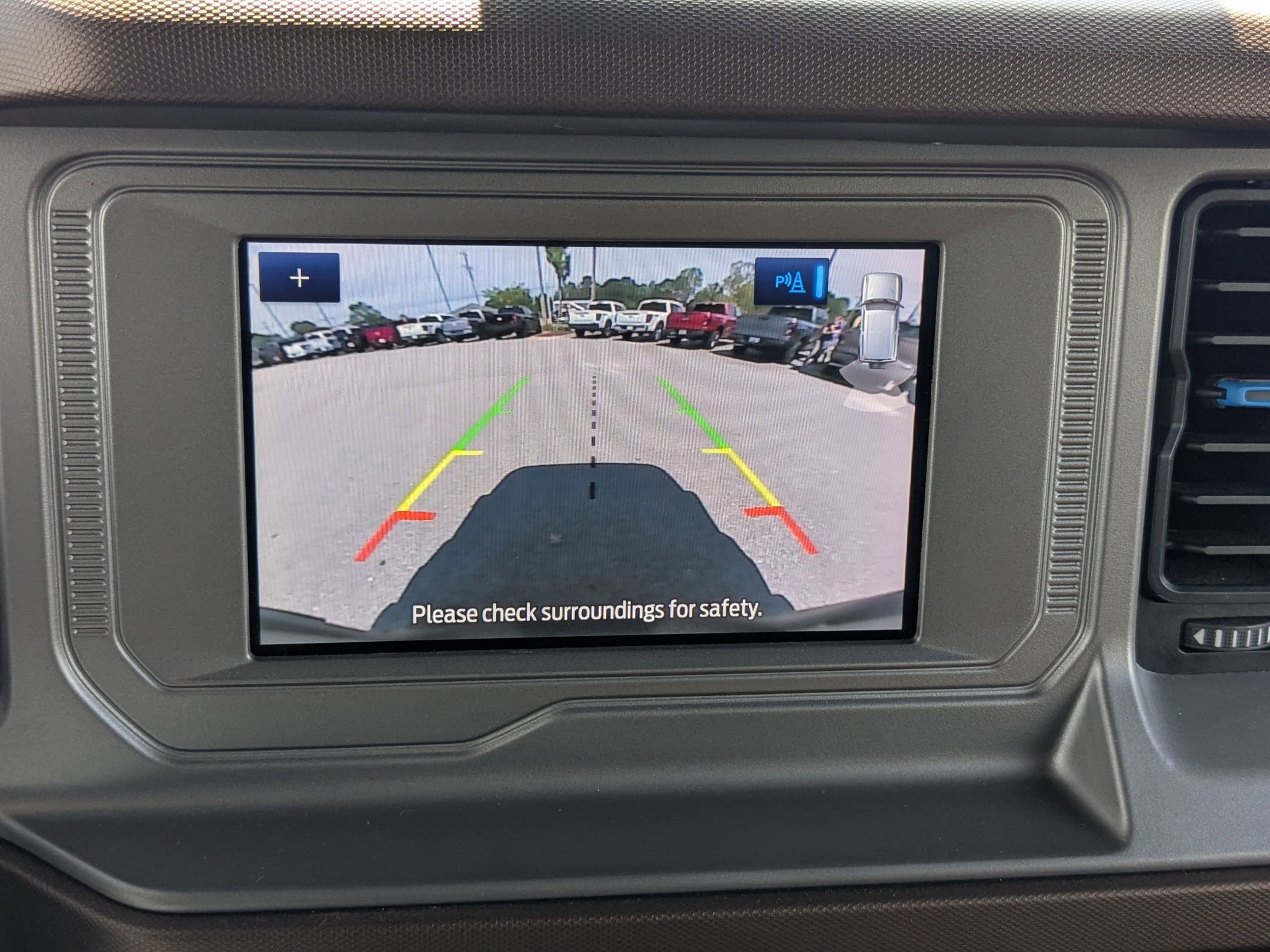 2023 Ford Bronco Outer Banks photo 23