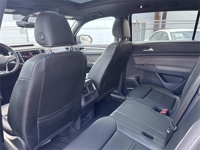 2021 Volkswagen Atlas Cross Sport V6 SE Technology photo 10